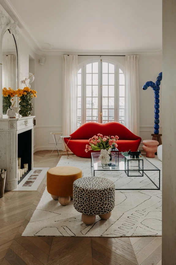 Spacious family duplex at the foot of the Eiffel Tower