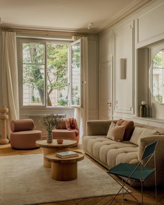 A Parisian medical office transformed into a haven of peace